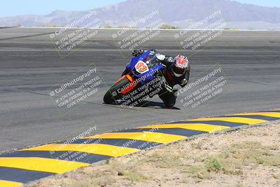 media/May-06-2024-Moto Forza (Mon) [[b33359f27d]]/1-Advanced/Session 2 (Bowl)/
